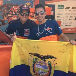 Meet your Posher, Jean